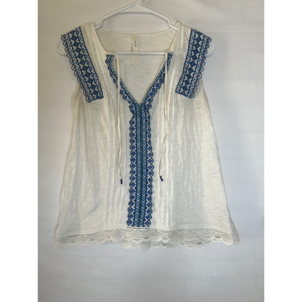 Anthropologie Embroidered Pintuck Lace Hem Sleeveless Top White Blue Small